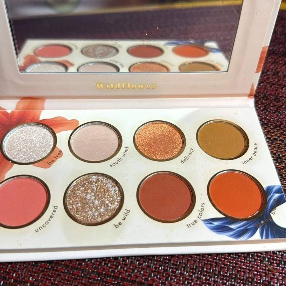 Kara Beauty Wildflower shadow palette